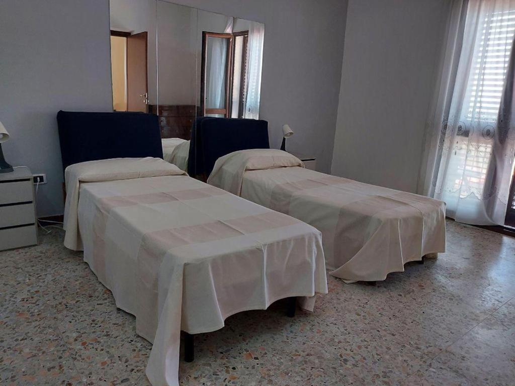 مبيت وإفطار مسينا House Costa المظهر الخارجي الصورة